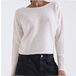 NWT 1982 Leyla Low Back 100% Cashmere Sweater